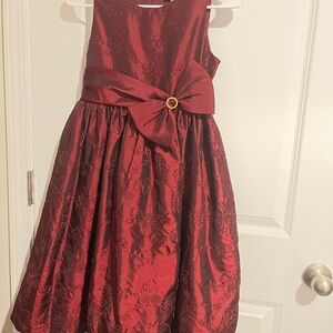 Elegant Girls Sz 12 Burgundy Dress with Embroidered flowers with Bow.